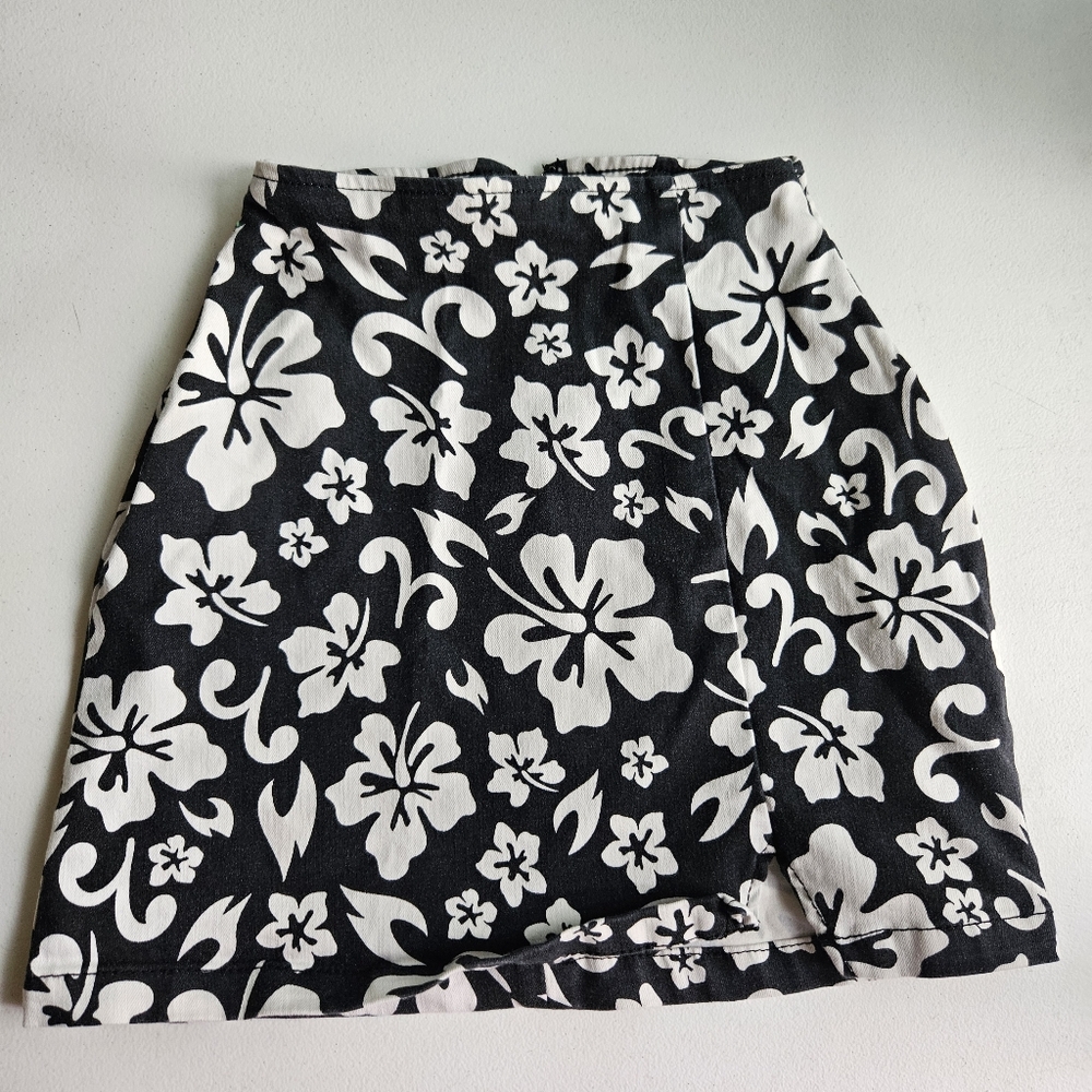 Floral Black and White Women's Skirt